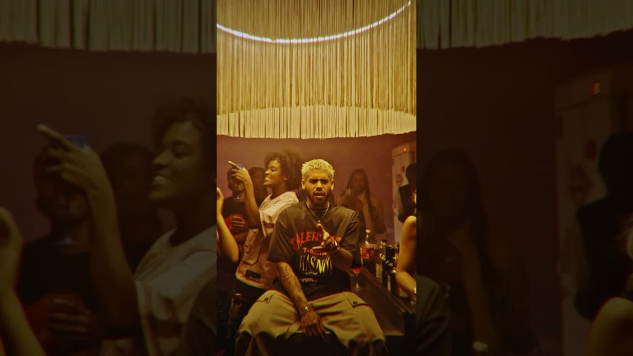 Imagem do vídeo Assista Agora aqui no meu canal o videoclipe de # LinhaDeFrente 🚀💥 #ZeFelipe